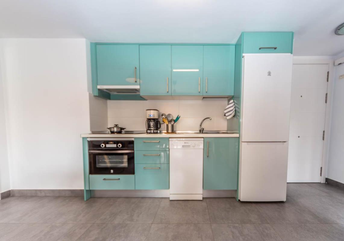 Moderno Y Luminoso Apartamento Apartment Фуeнхирола Екстериор снимка