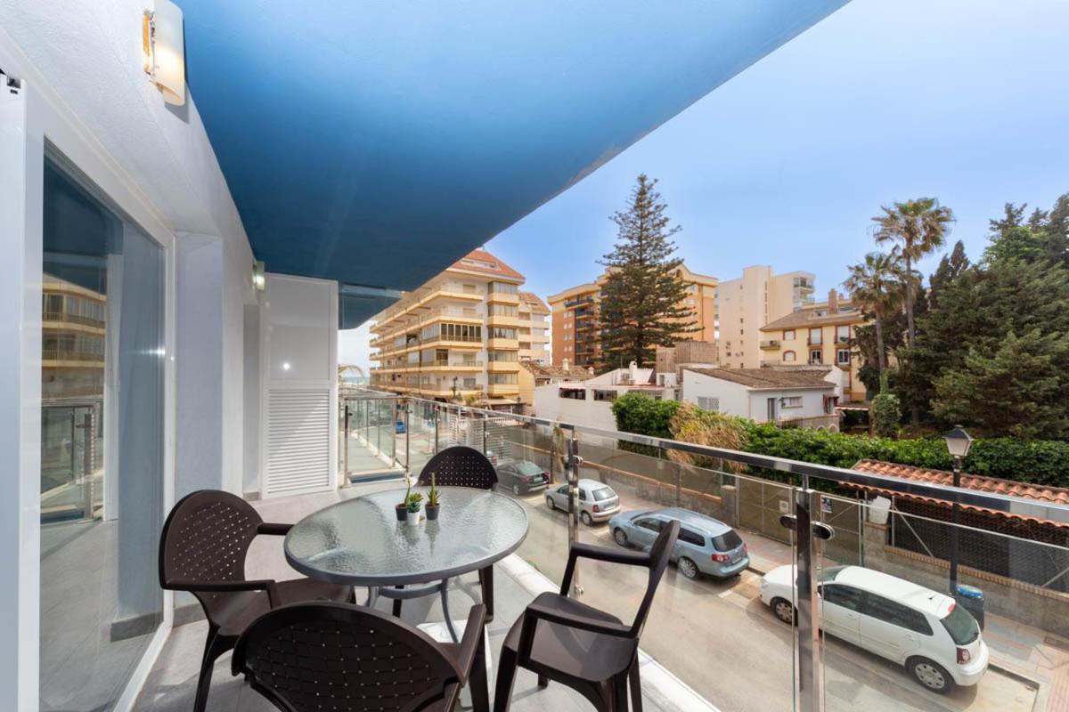 Moderno Y Luminoso Apartamento Apartment Фуeнхирола Екстериор снимка