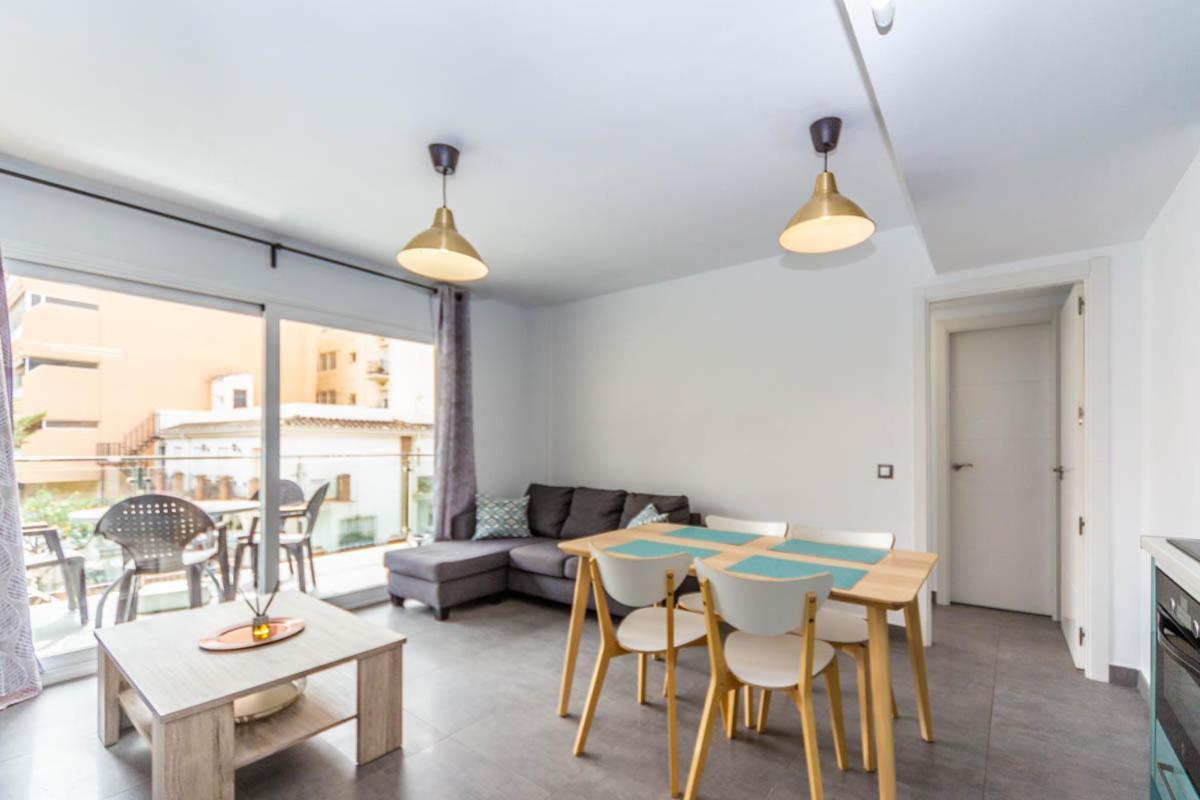 Moderno Y Luminoso Apartamento Apartment Фуeнхирола Екстериор снимка